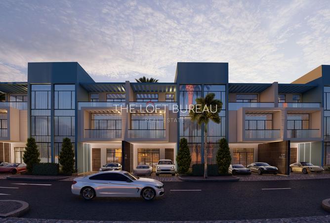 877085 - Property Image 2