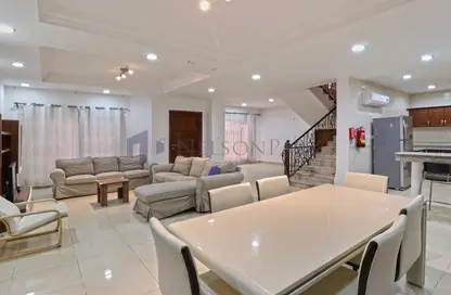 مجمع سكني - 3 غرف نوم - 3 حمامات للايجار في عين خالد - الدوحة