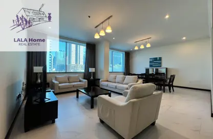 Apartment - 2 Bedrooms - 3 Bathrooms for rent in West Bay Tower - West Bay - West Bay - Doha