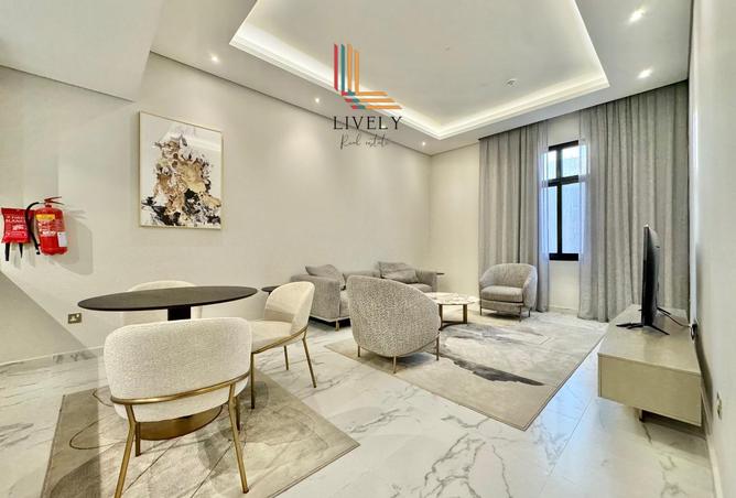 986245 - Property Image 2