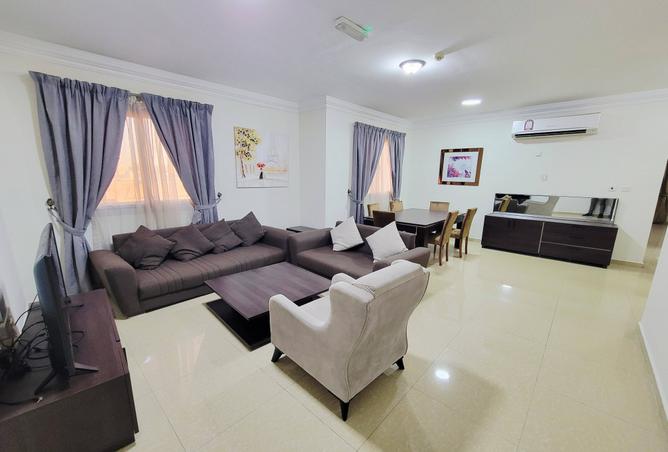 929346 - Property Image 2