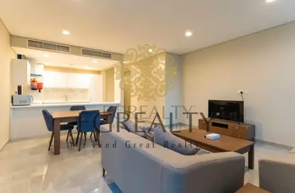Apartment - 2 Bedrooms - 2 Bathrooms for rent in Giardino Village - The Pearl Island - Doha