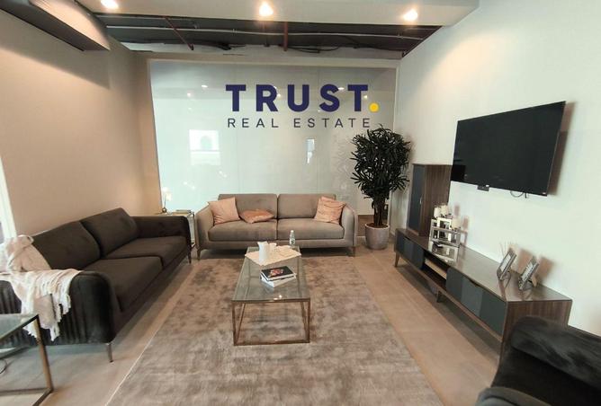 1004870 - Property Image 2