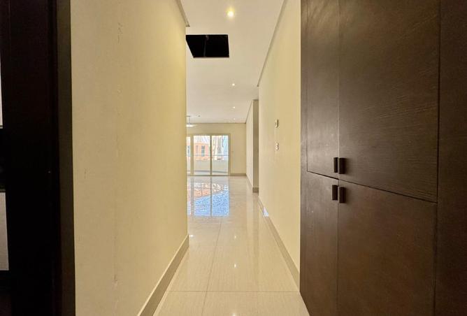 928562 - Property Image 2