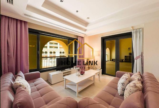 902252 - Property Image 2