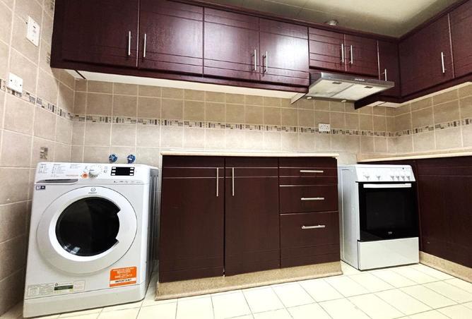 981051 - Property Image 3