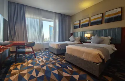 Apartment - 2 Bedrooms - 4 Bathrooms for rent in The Bentley Luxury Hotel  and  Suites - West Bay - Doha