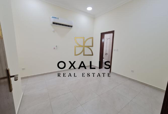 940617 - Property Image 3