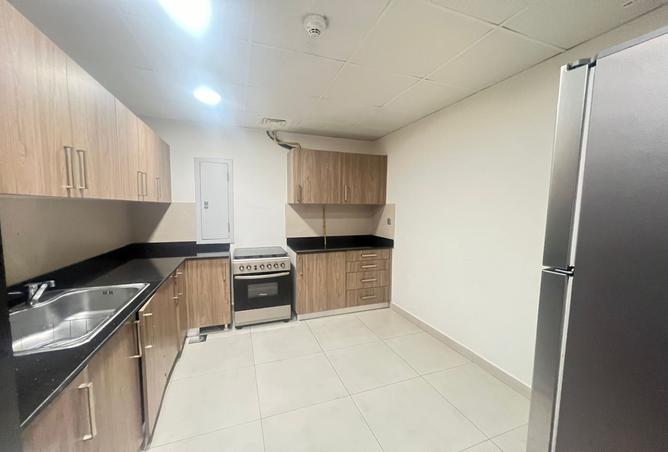 938584 - Property Image 2