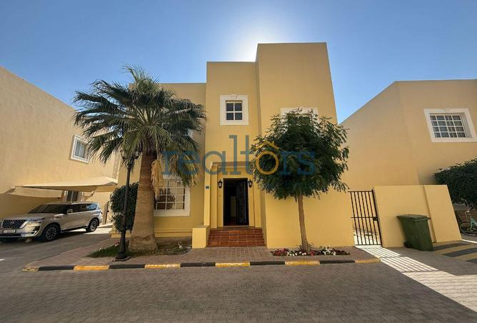 1010068 - Property Image 2