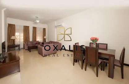 Apartment - 2 Bedrooms - 3 Bathrooms for rent in Al Sadd Road - Al Sadd - Doha
