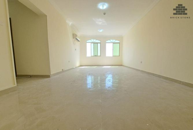 942020 - Property Main Image
