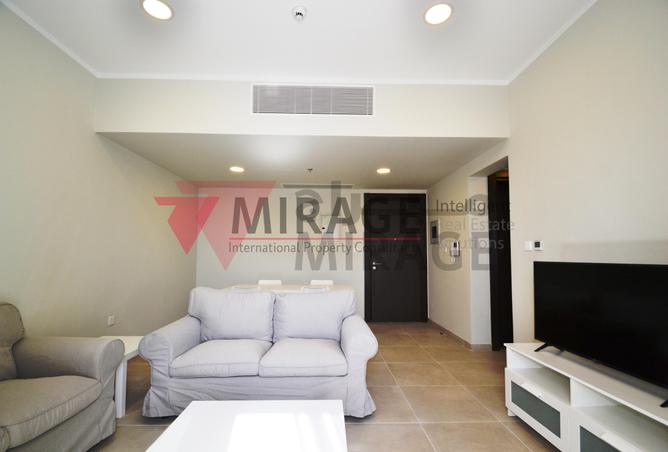 982289 - Property Image 2