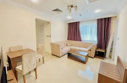 Apartment - 2 Bedrooms - 3 Bathrooms for rent in Al Muntazah Street - Al Muntazah - Doha