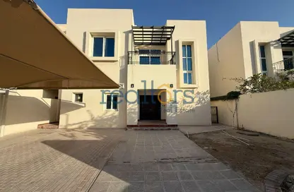 مجمع سكني - 3 غرف نوم - 4 حمامات للايجار في شارع وادي الشاهينيا - عين خالد - الدوحة