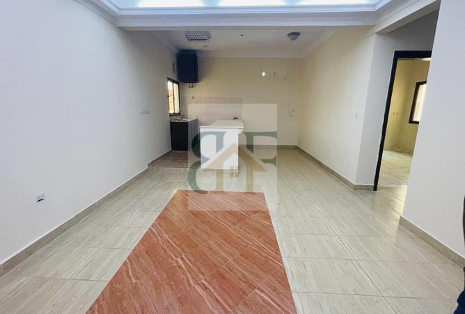 941467 - Property Image 2