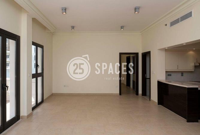 924128 - Property Image 2