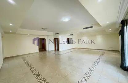 Apartment - 2 Bedrooms - 3 Bathrooms for sale in Sabban Towers - Porto Arabia - The Pearl Island - Doha