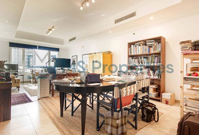 984418 - Property Main Image