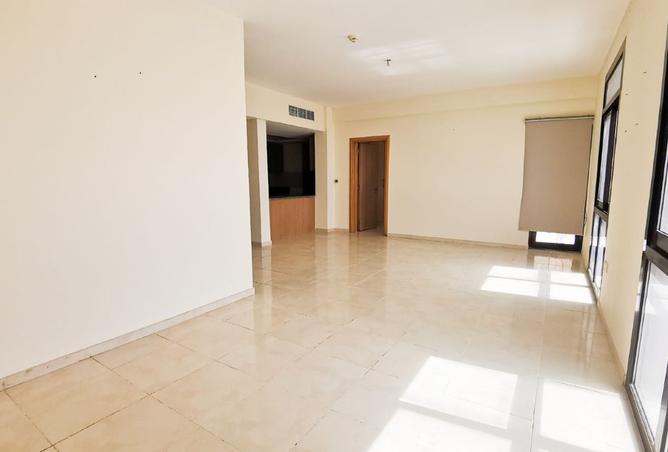 970425 - Property Image 3