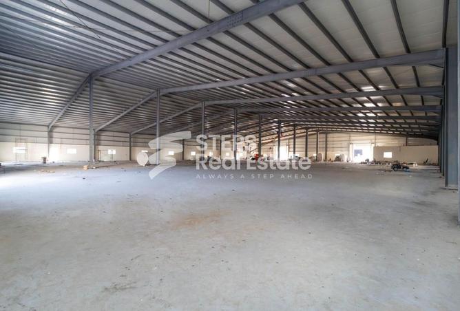 981467 - Property Image 3