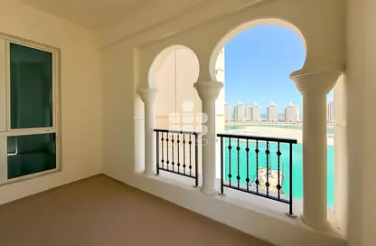 Apartment - 2 Bedrooms - 3 Bathrooms for rent in Viva Central - Viva Bahriyah - The Pearl Island - Doha
