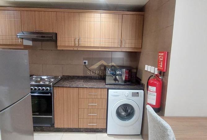 930403 - Property Image 3