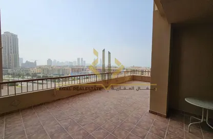 Apartment - 1 Bedroom - 2 Bathrooms for rent in West Porto Drive - Porto Arabia - The Pearl Island - Doha