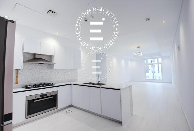 923844 - Property Image 2