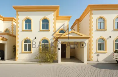 Villa - 3 Bedrooms - 4 Bathrooms for rent in OqbaBin Nafie Steet - Old Airport Road - Doha