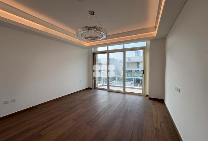 926197 - Property Image 2