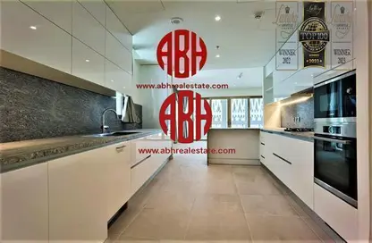 Apartment - 3 Bedrooms - 4 Bathrooms for rent in Msheireb Downtown Doha - Doha