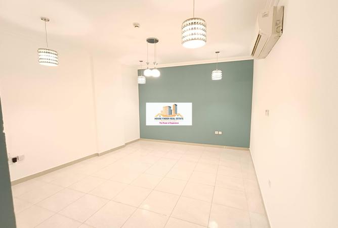 941736 - Property Image 2