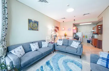 Apartment - 2 Bedrooms - 3 Bathrooms for sale in Zig Zag Tower B - Zig Zag Towers - West Bay - Doha