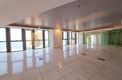 Office Space - Studio - 2 Bathrooms for rent in 35 West Bay - West Bay - Doha