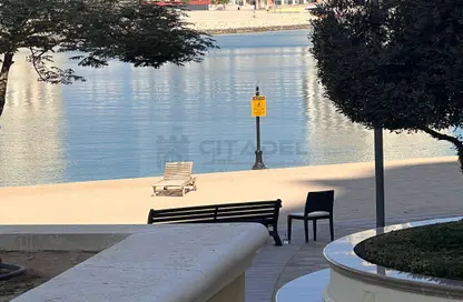 Apartment - Studio - 1 Bathroom for rent in Viva West - Viva Bahriyah - The Pearl Island - Doha