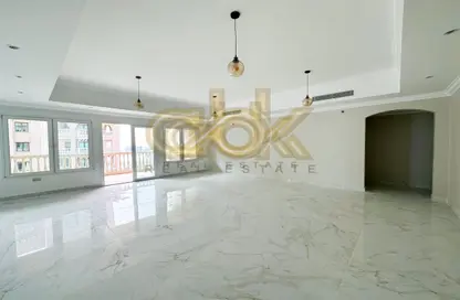Apartment - 3 Bedrooms - 4 Bathrooms for sale in East Porto Drive - Porto Arabia - The Pearl Island - Doha