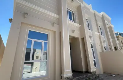 Villa - 5 Bedrooms - 6 Bathrooms for rent in Sumaysimah - Sumaysimah - Al Khor