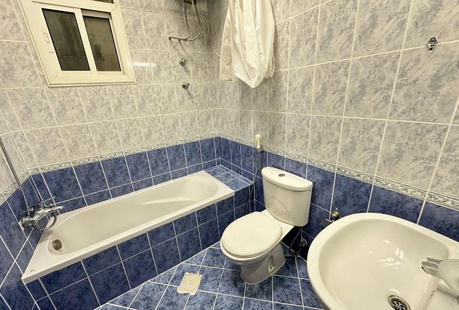 932200 - Property Image 2