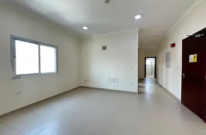 Apartment - 3 Bedrooms - 3 Bathrooms for rent in Al Amir Building - D-Ring Road - D-Ring - Doha