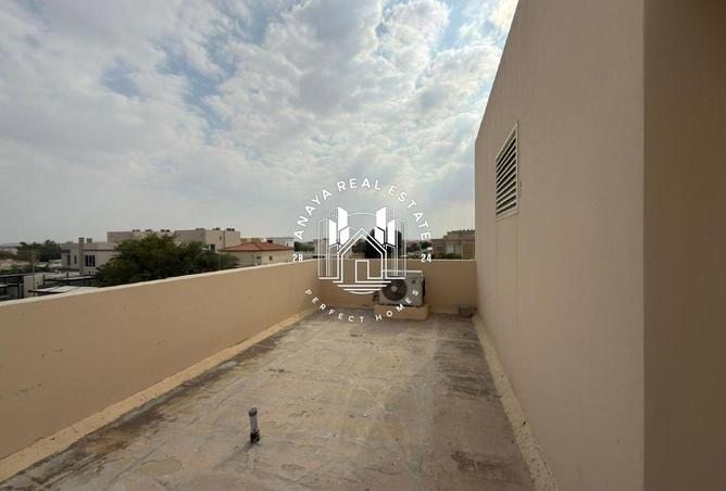 994771 - Property Image 3