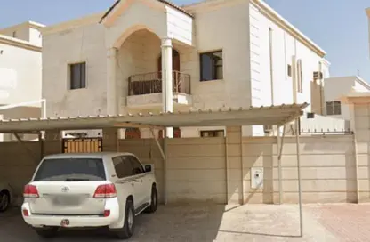 فيلا - 5 غرف نوم - 2 حمامات للبيع في أم العمد - الشمال