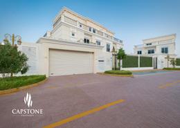 Villa - 6 bedrooms - 7 bathrooms for rent in The Garden - Floresta Gardens - The Pearl Island - Doha