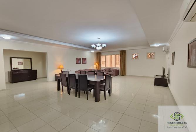 938272 - Property Image 2