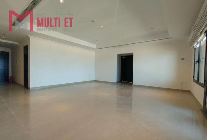 965370 - Property Image 3