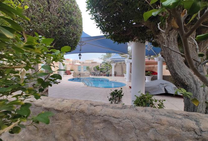 995018 - Property Image 2