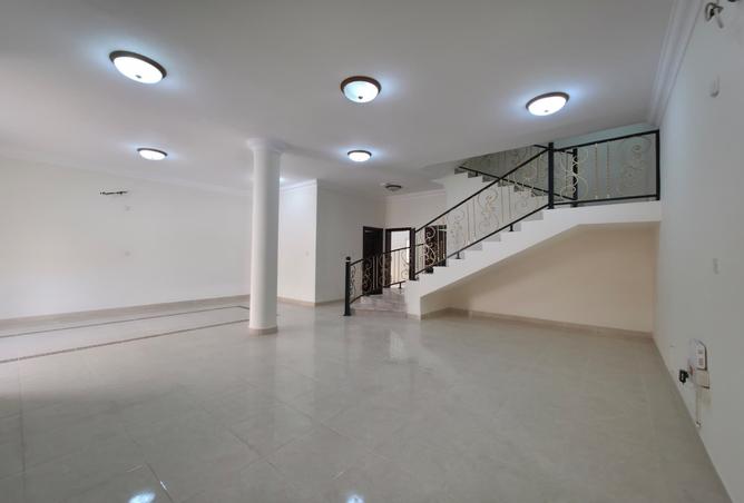 993070 - Property Image 2