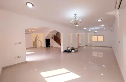 Compound - 5 Bedrooms - 5 Bathrooms for rent in Salwa Road - Al Aziziyah - Doha