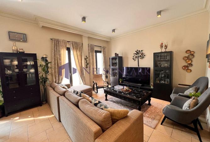 988958 - صورة العقار 3