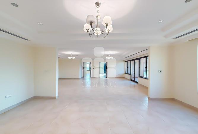 929375 - Property Image 2